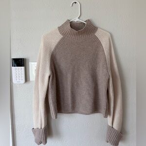 Cashmere Splendid Sweater size XS